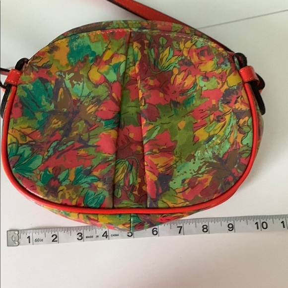 Patricia Nash Floral Crossbody - Picture 10 of 11